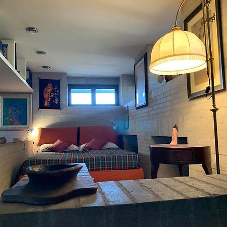 La Casa Dei Nonni Di Leini' Villa Esterno foto